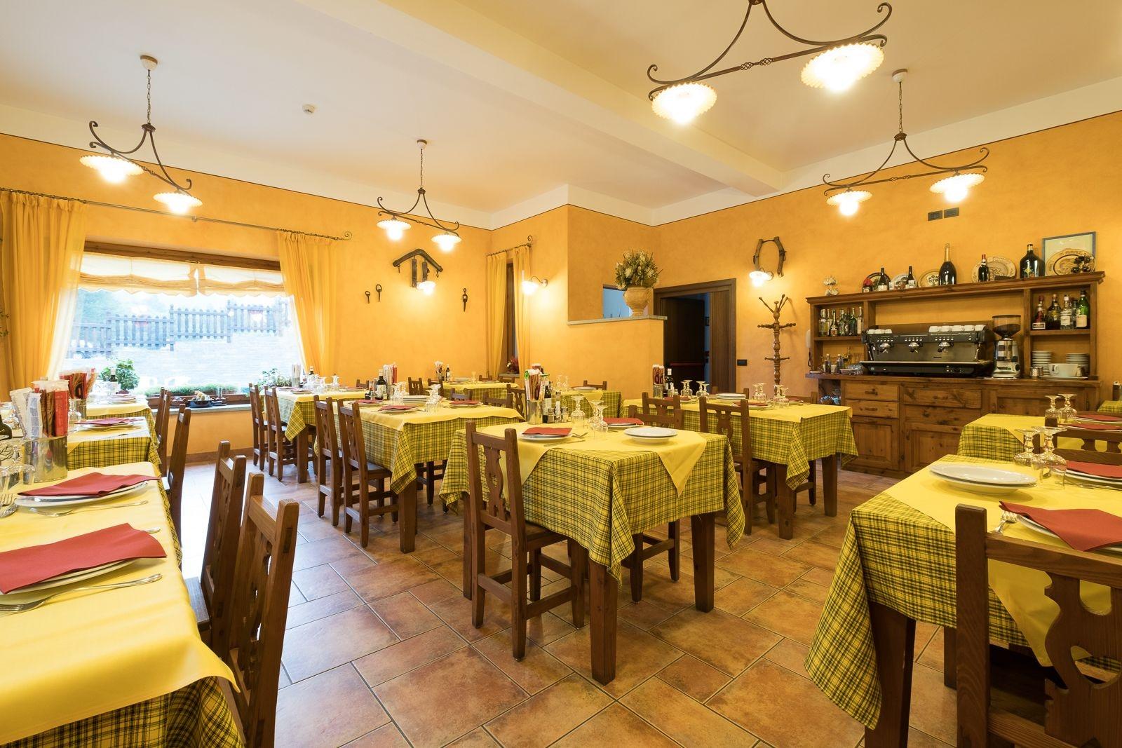 Hotel Villa Plinia Pragelato Bagian luar foto