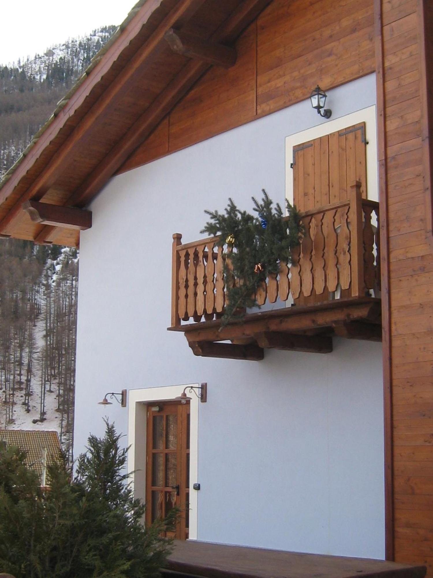 Hotel Villa Plinia Pragelato Bagian luar foto