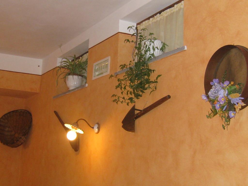 Hotel Villa Plinia Pragelato Bagian luar foto